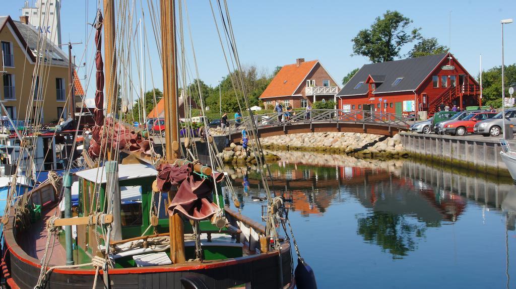 Ballen Badehotel Tranebjerg Eksteriør bilde